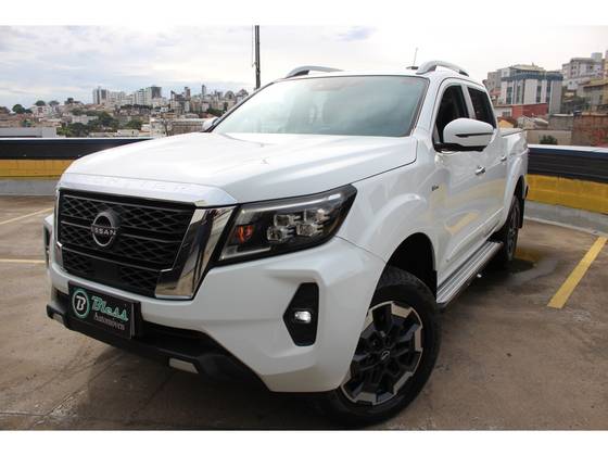 NISSAN FRONTIER 2.3 16V TURBO DIESEL PLATINUM CD 4X4 AUTOMÁTICO
